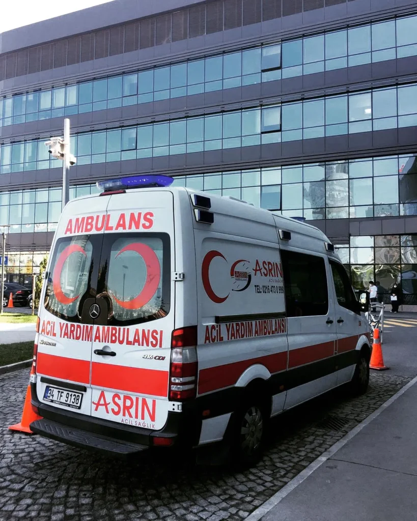 Hasta nakil ambulansı ile güvenli transfer